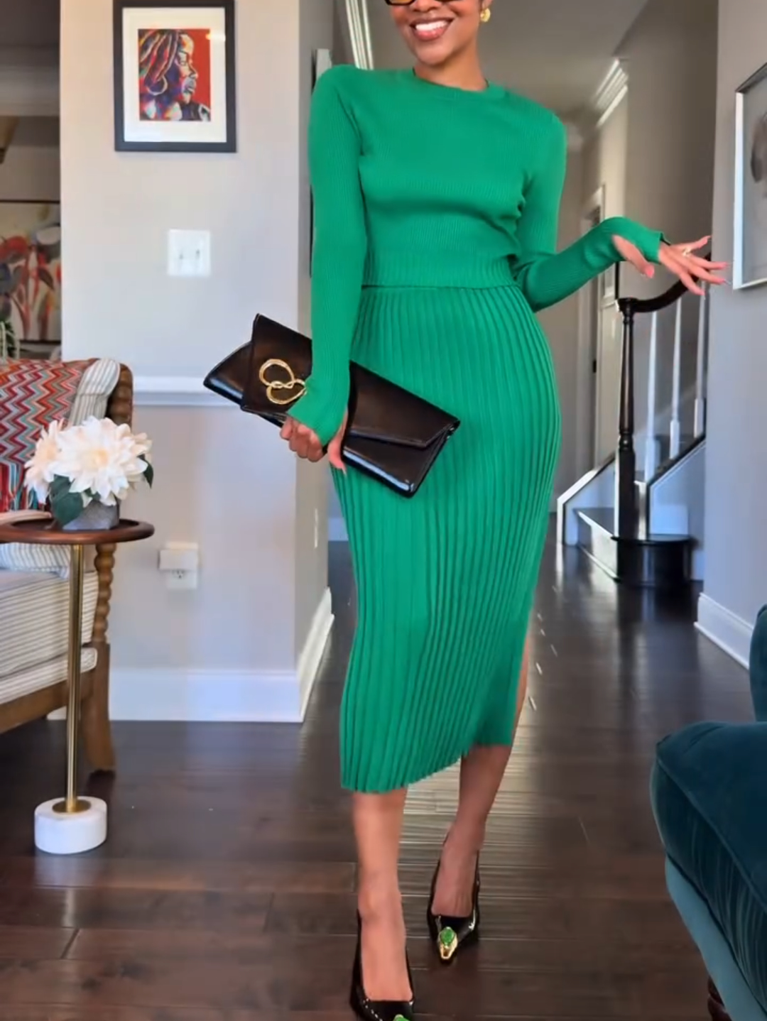 Long sleeve knitted skirt suit