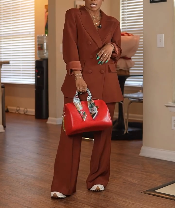 Fashion two piece suit