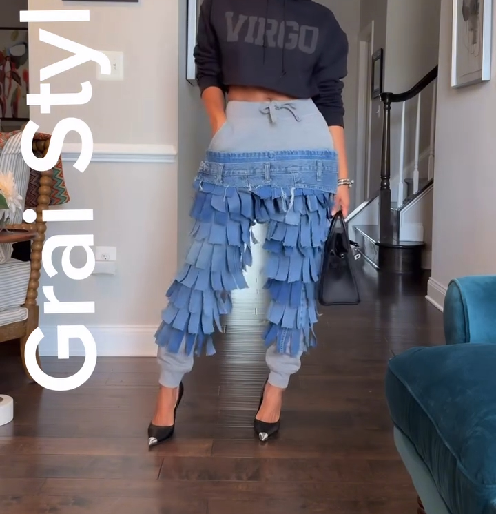 Creative fringe jeans