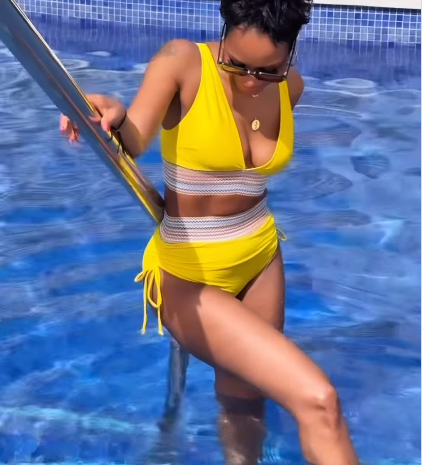 V-neck lace-up bikini set