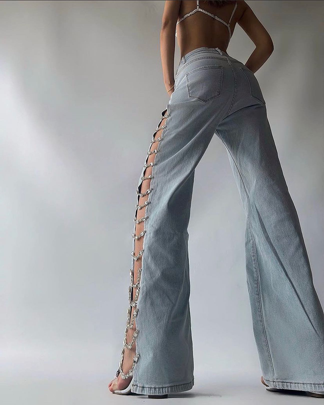 Diamond Panel Cut-Out Wide-Leg Jeans