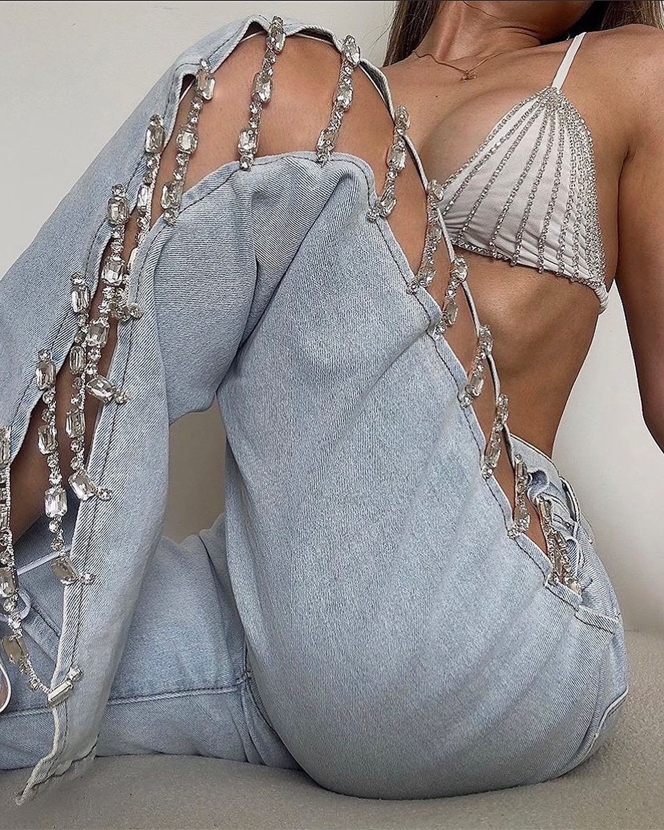 Diamond Panel Cut-Out Wide-Leg Jeans