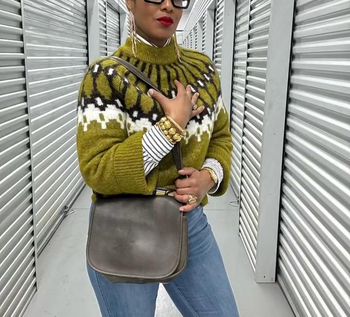 Chic cozy wool sweater