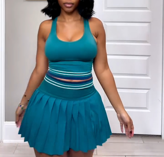 Sleeveless Navel Top + Pleated Skirt Sports Suit