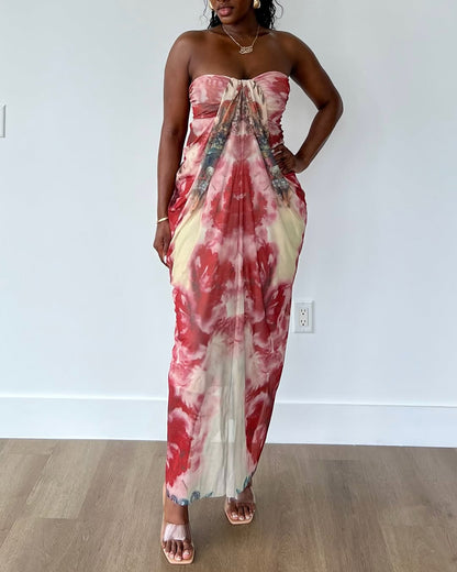 Printed sleeveless pleated dress