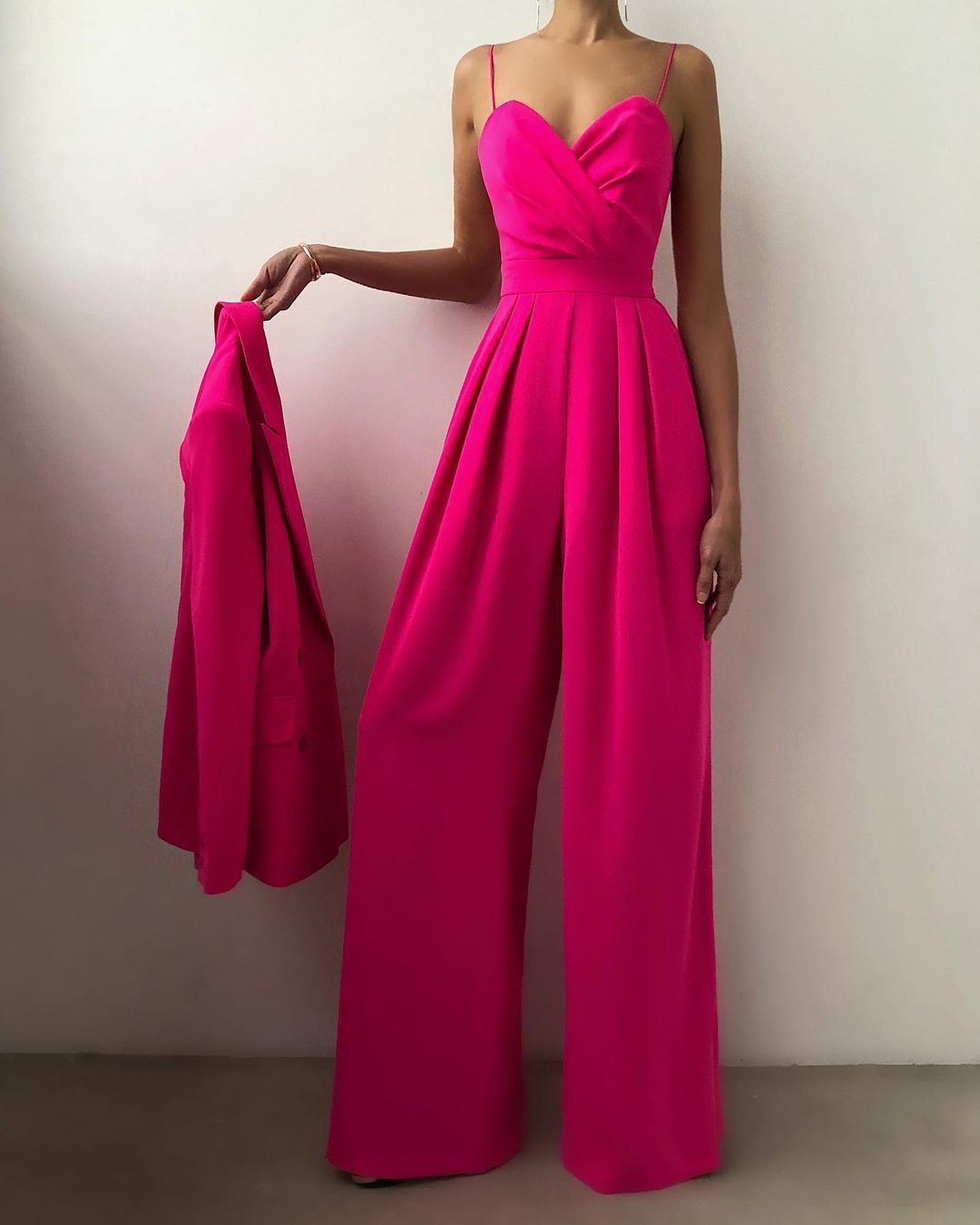 Chic Wide-leg Jumpsuit