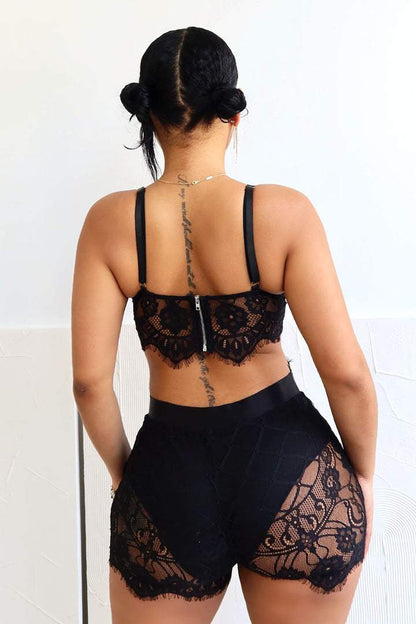 Relapse Lace Bustier & Shorts SET