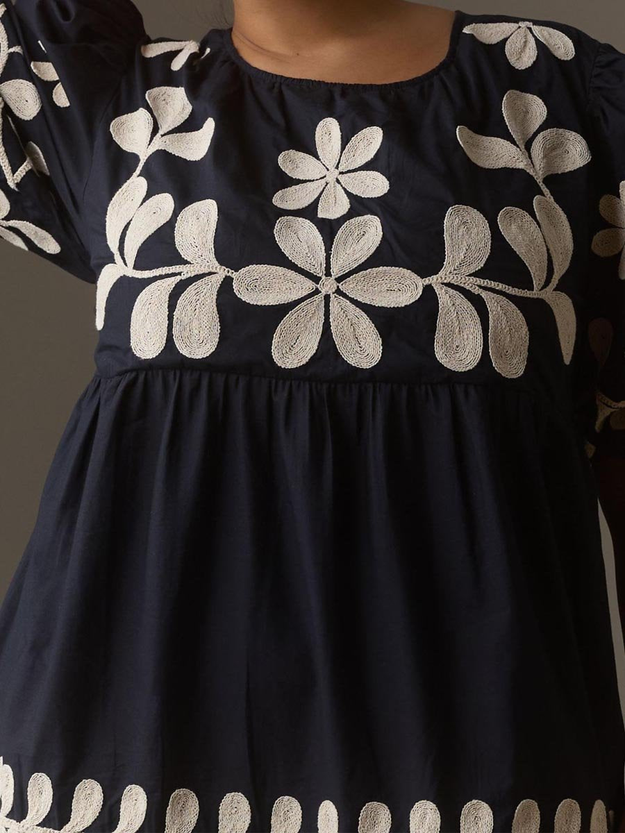 Embroidered Puff Sleeve Midi Dress