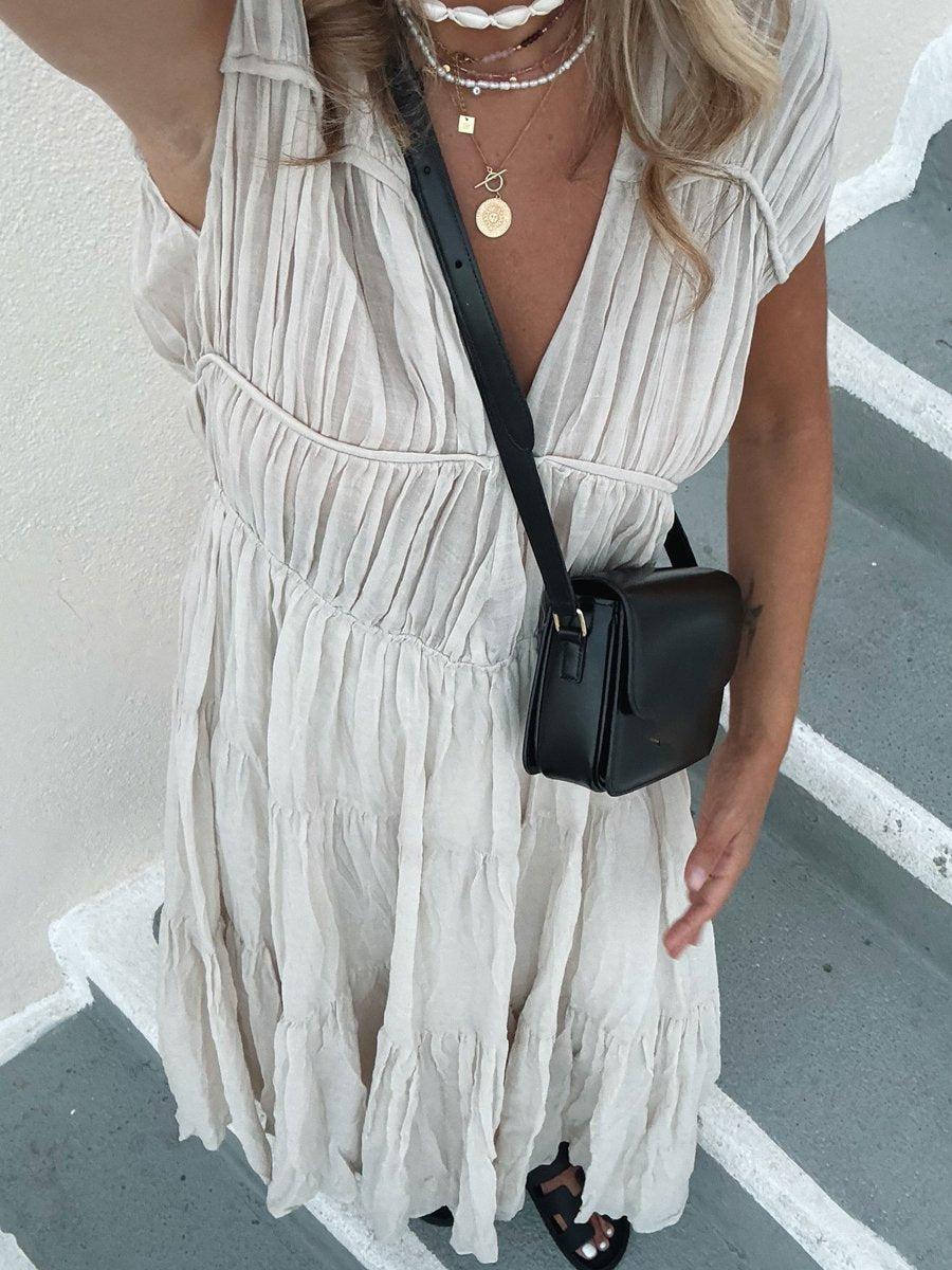 V Neck Sleeveless Pleated Maxi Dress