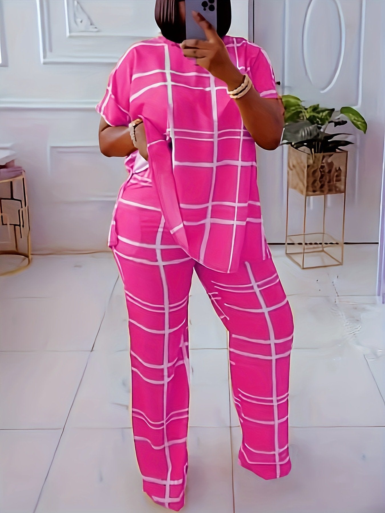 Fashionable slim trousers T-shirt set