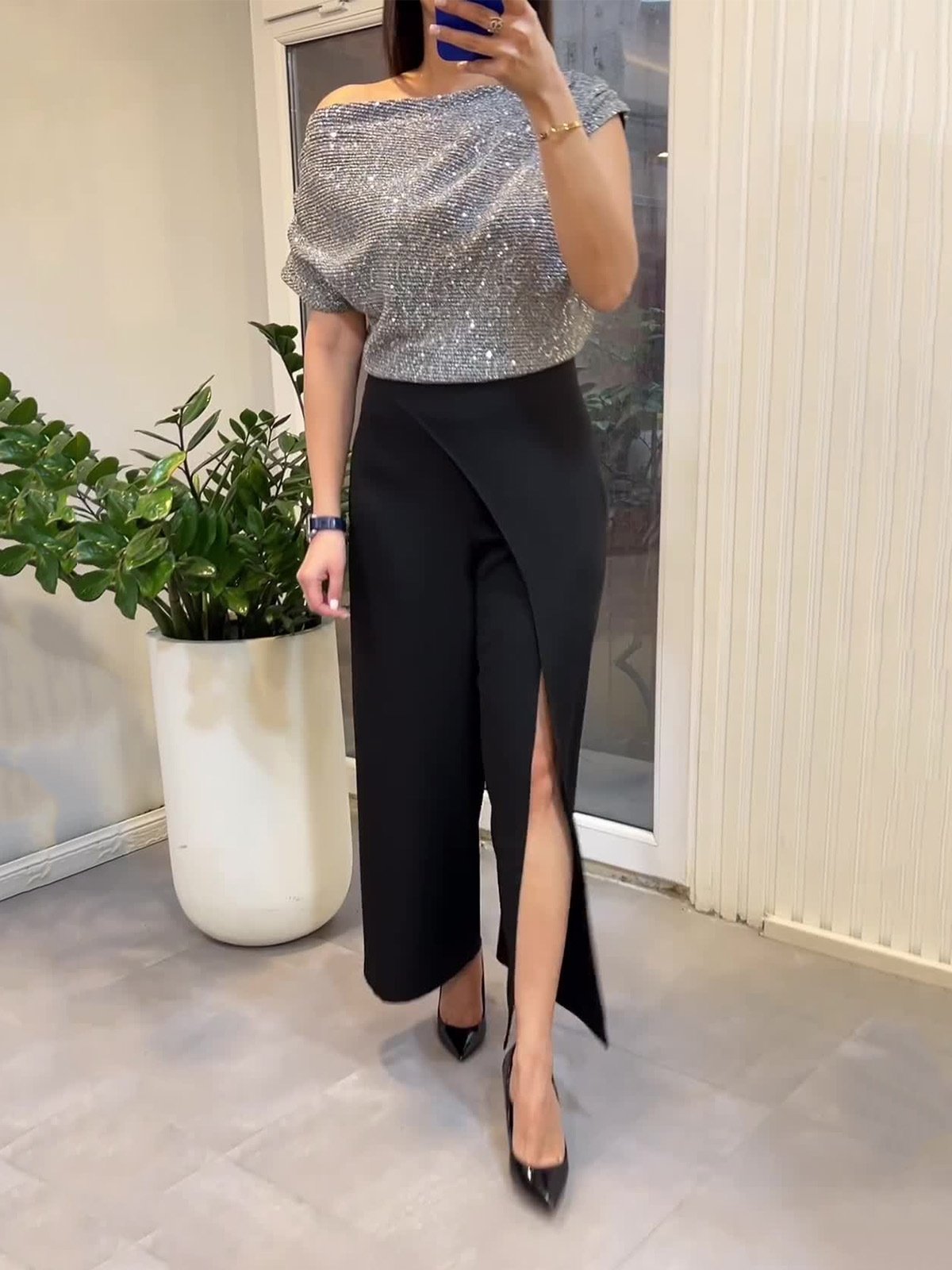 New silver sequined T-shirt + straight split pants