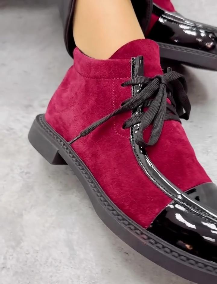 Suede lace-up shoes
