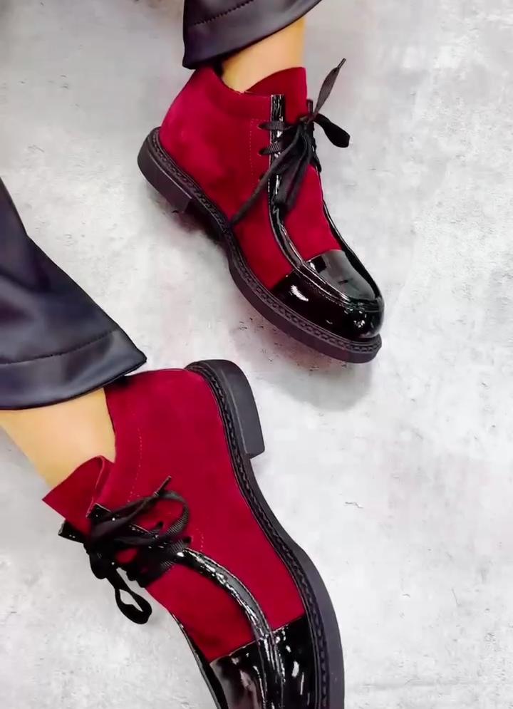 Suede lace-up shoes